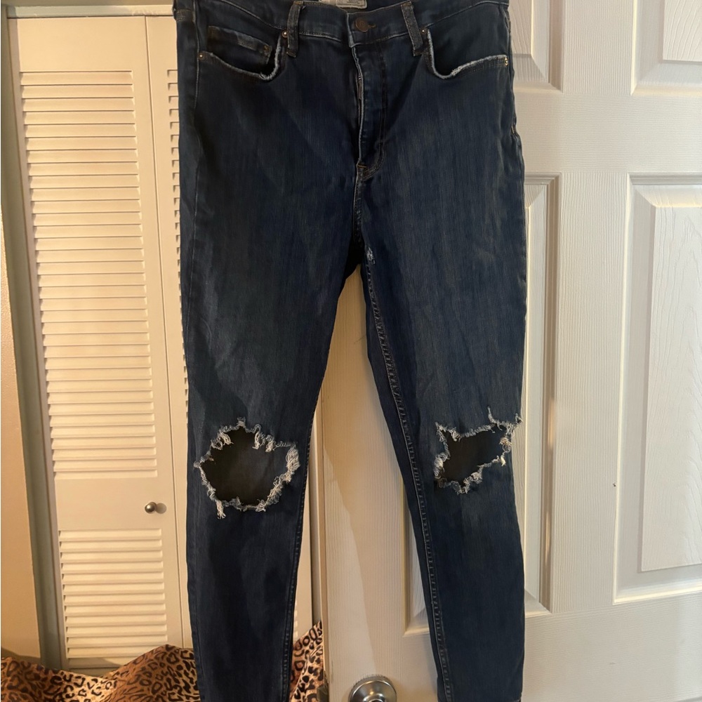FREE PEOPLE JEANS.